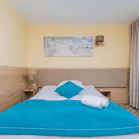 Sanatorium Zefir Θέρετρο Krynica Morska