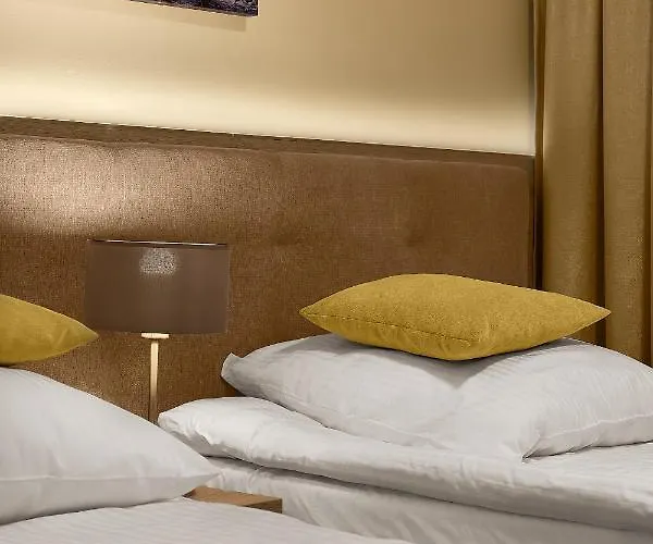 Sanatorium Zefir אתר נופש *