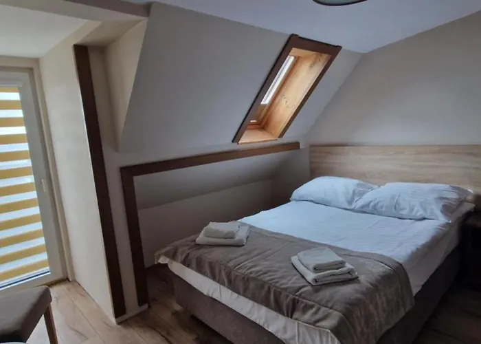 Sanatorium Zefir אתר נופש קריניצה מורסקה